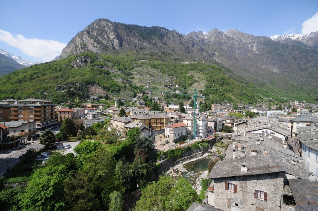 Hotel Conradi Chiavenna Dış mekan fotoğraf